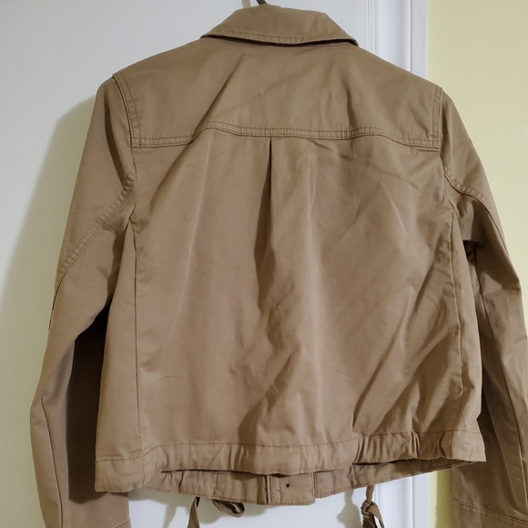 Banana Republic crop jacket - Picture 2 of 3